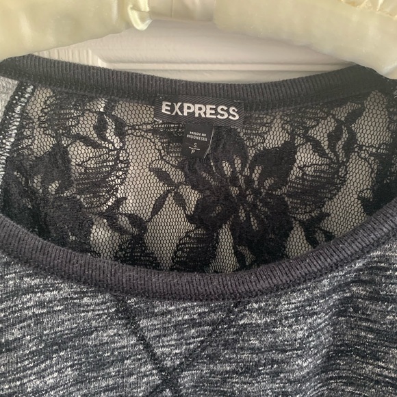 Express lace-back sweatshirt - Picture 2 of 5